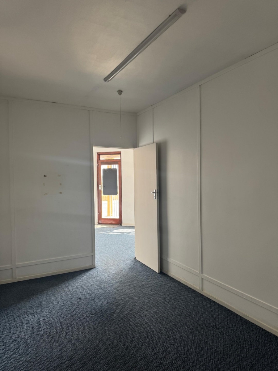To Let commercial Property for Rent in Hillcrest Heights Western Cape